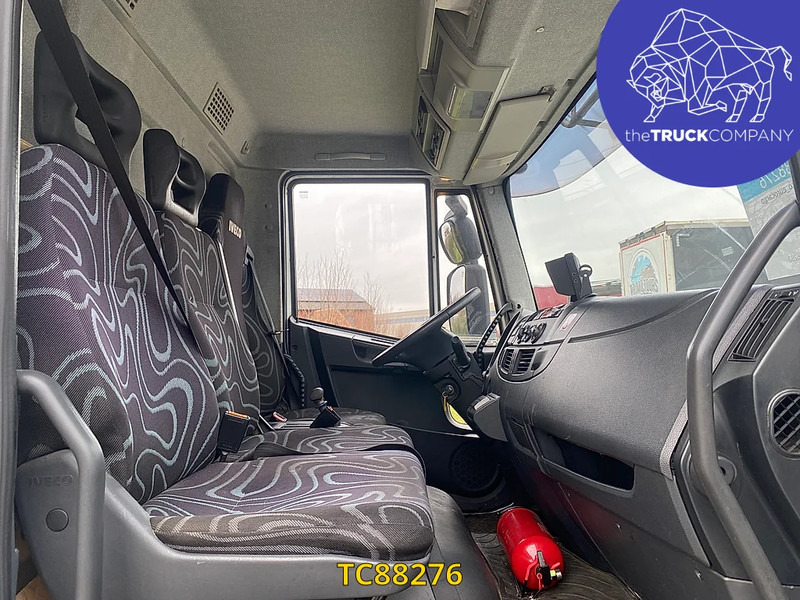 Iveco EuroCargo 120 E22 - Camión frigorífico: foto 5 Iveco EuroCargo 120 E22 - Camión frigorífico: foto 5