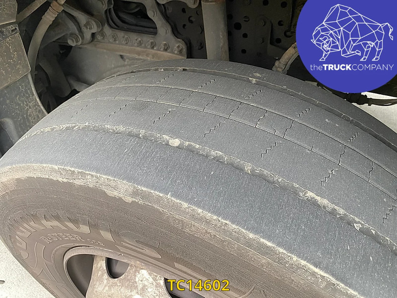 Camión caja cerrada Mercedes-Benz Antos 1827: foto 17