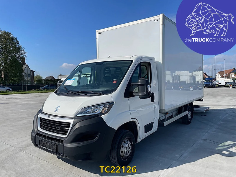 Peugeot Expert met laadklep - Furgoneta caja cerrada: foto 1 Peugeot Expert met laadklep - Furgoneta caja cerrada: foto 1