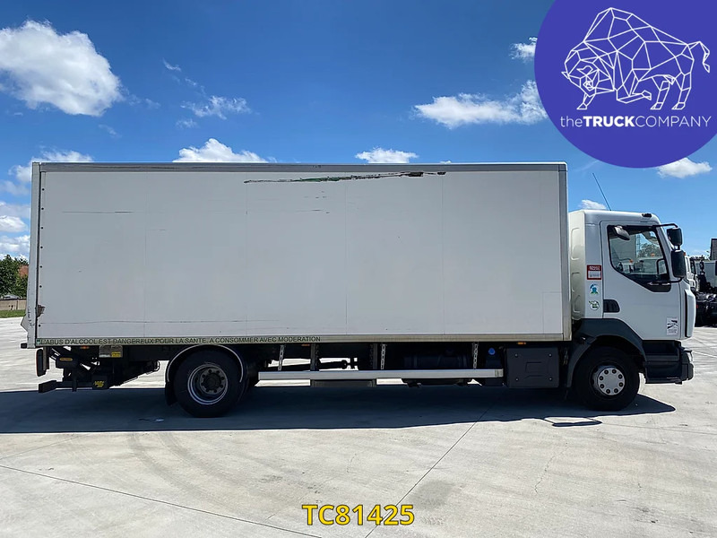 Renault D 210 - Camión caja cerrada: foto 2 Renault D 210 - Camión caja cerrada: foto 2