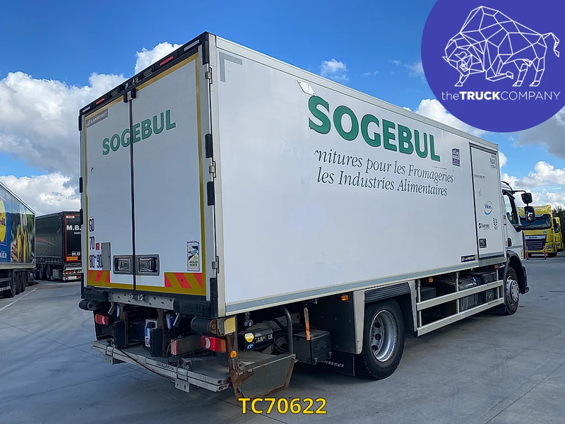 Renault D 320 - Camión frigorífico: foto 4 Renault D 320 - Camión frigorífico: foto 4