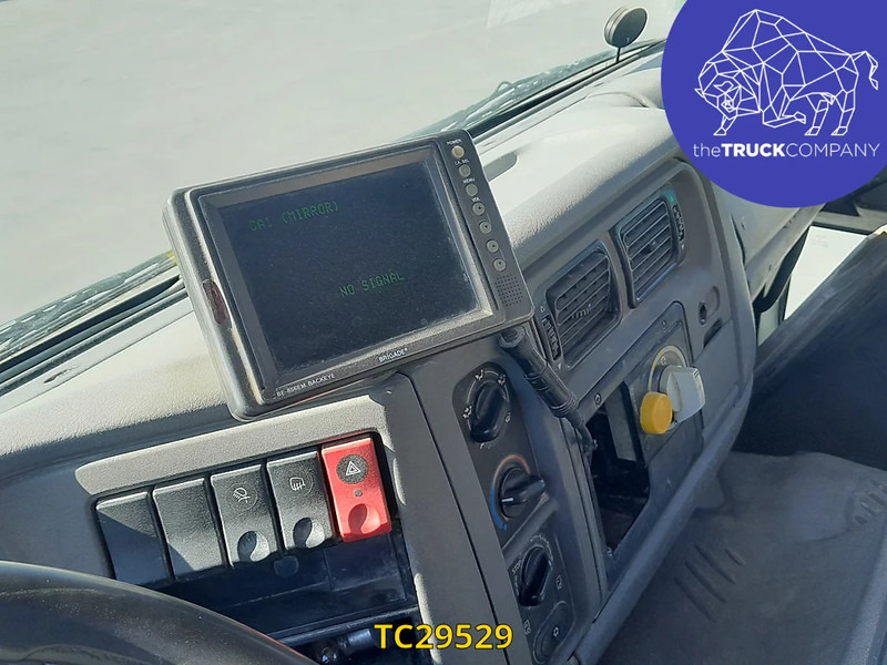 Renault Kerax 420 - Camión hormigonera: foto 4 Renault Kerax 420 - Camión hormigonera: foto 4
