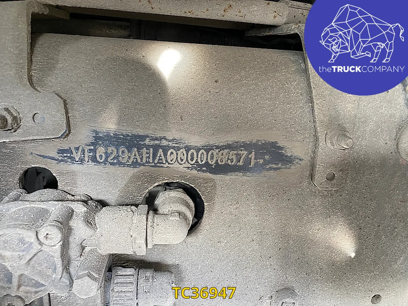 Renault Premium 270 - Camión lona: foto 4 Renault Premium 270 - Camión lona: foto 4