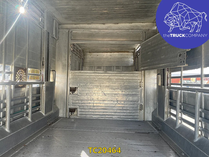 Camión transporte de ganado Volvo FH 480: foto 6