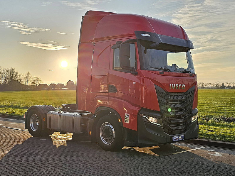 Iveco S-WAY AS440S48 INTARDER DIESEL - Cabeza tractora: foto 5 Iveco S-WAY AS440S48 INTARDER DIESEL - Cabeza tractora: foto 5