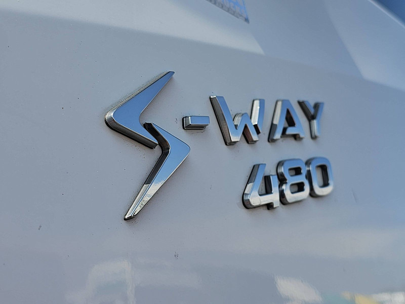 Cabeza tractora Iveco S-WAY AS440S48 SKIRTS 2X FRIDGE: foto 18