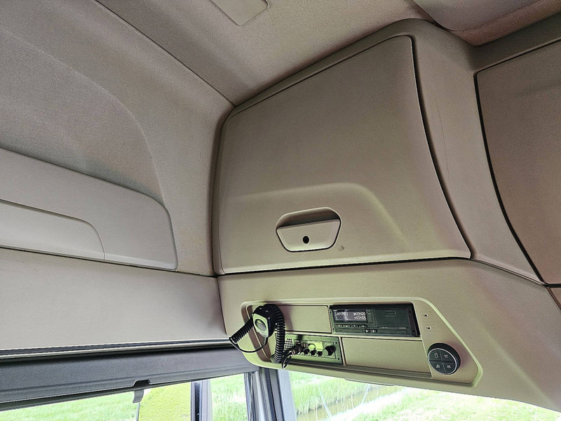 Cabeza tractora Iveco S-WAY AS440S48 SKIRTS 2X FRIDGE: foto 13