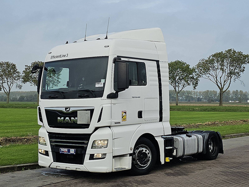 MAN 18.460 TGX XLX LLS-U 2X TANK - Cabeza tractora: foto 2 MAN 18.460 TGX XLX LLS-U 2X TANK - Cabeza tractora: foto 2