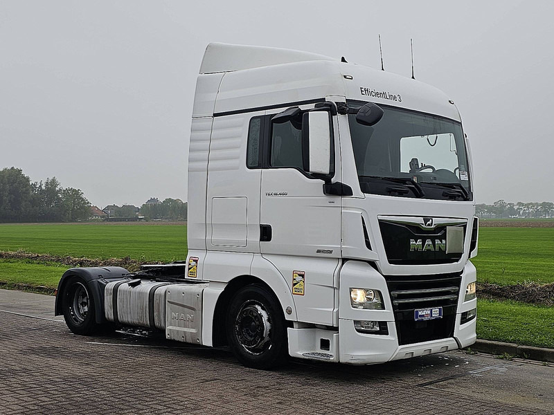MAN 18.460 TGX XLX LLS-U 2X TANK - Cabeza tractora: foto 5 MAN 18.460 TGX XLX LLS-U 2X TANK - Cabeza tractora: foto 5