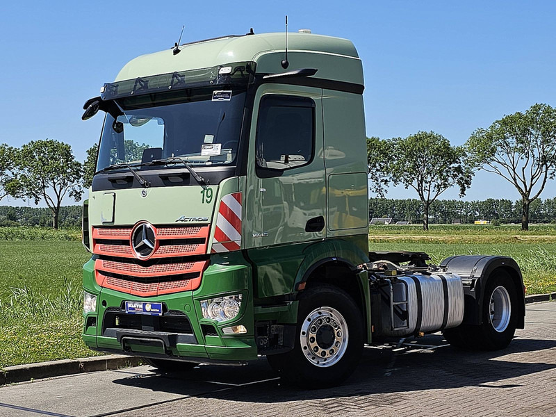 Mercedes-Benz ACTROS 1846 4X4 HAD PTO+HYDR. - Cabeza tractora: foto 2 Mercedes-Benz ACTROS 1846 4X4 HAD PTO+HYDR. - Cabeza tractora: foto 2