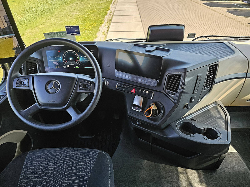 Cabeza tractora Mercedes-Benz ACTROS 1846 4x4 Hydrodrive: foto 8