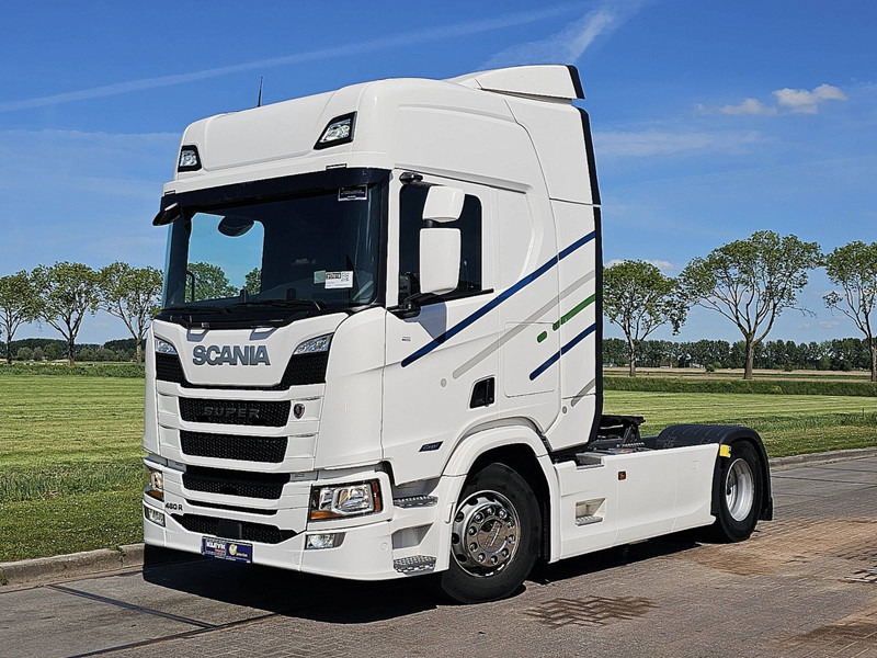 Scania R460 HL,2x tank - Cabeza tractora: foto 2 Scania R460 HL,2x tank - Cabeza tractora: foto 2