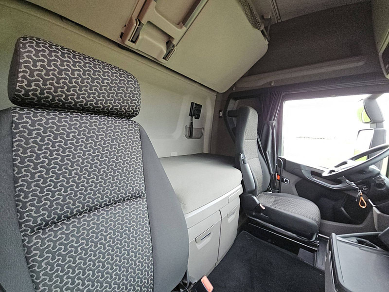 Cabeza tractora Scania S450 RETARDER 2X TANK: foto 15 Cabeza tractora Scania S450 RETARDER 2X TANK: foto 15