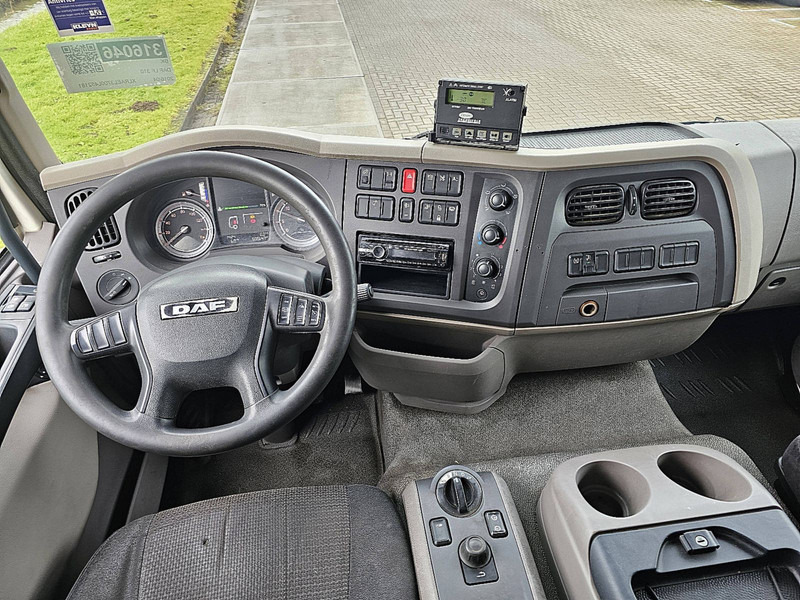 Camión frigorífico DAF LF 310 19T CARRIER LIFT: foto 8
