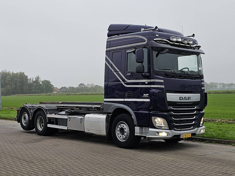 DAF XF 510 6X2 FAN STEERAXLE - Camión con equipo de cable: foto 5 DAF XF 510 6X2 FAN STEERAXLE - Camión con equipo de cable: foto 5