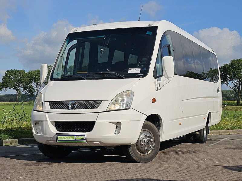 Iveco Daily 65C17 Personenbus 3.0Ltr! - Minibús, Furgoneta de pasajeros: foto 1 Iveco Daily 65C17 Personenbus 3.0Ltr! - Minibús, Furgoneta de pasajeros: foto 1