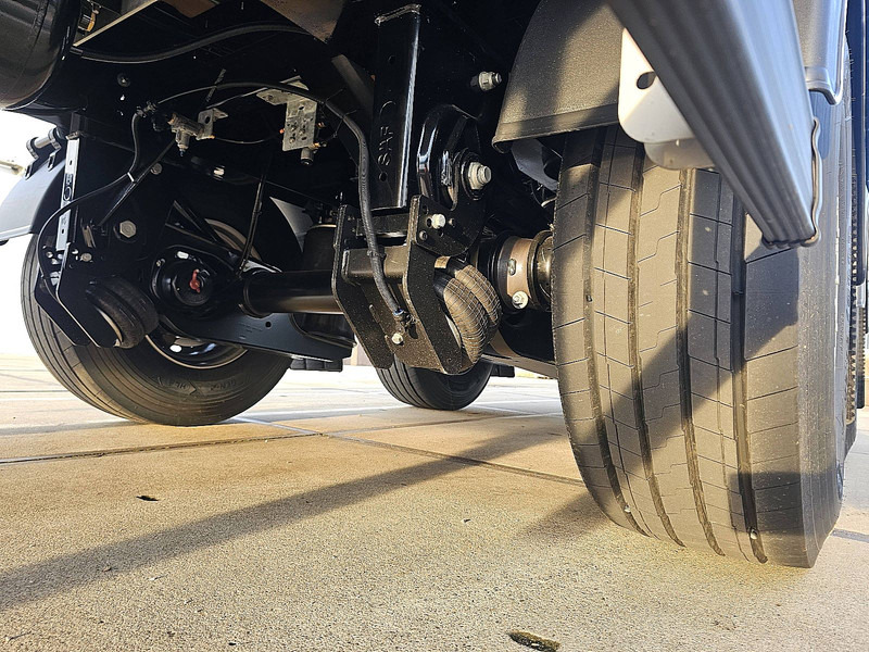 Semirremolque caja cerrada KLEYN TRAILERS TFSH 18 KOFFER: foto 8