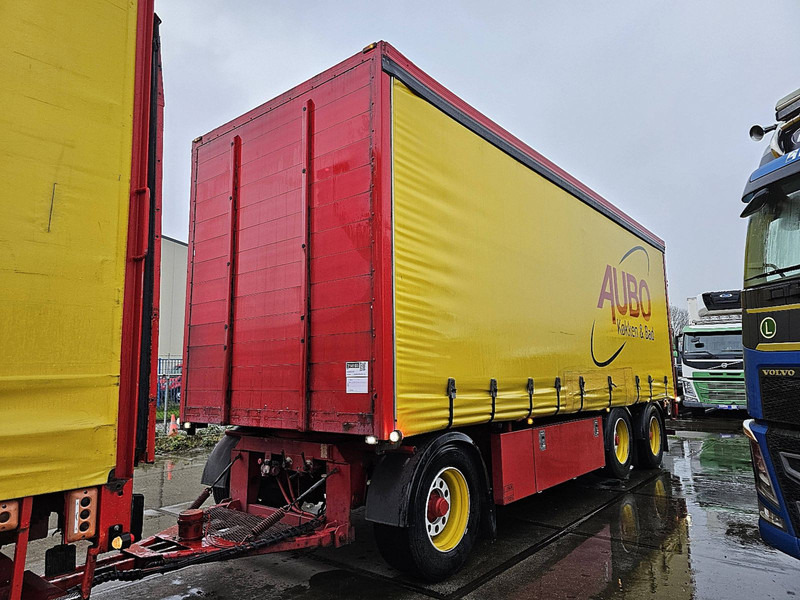 Kelberg SVF 3 AXLE TAILLIFT - Remolque con toldo: foto 3 Kelberg SVF 3 AXLE TAILLIFT - Remolque con toldo: foto 3