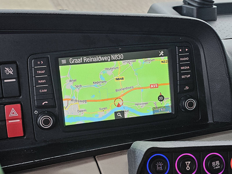 Camión portavehículos MAN 12.220 TGL BOTTIE PLATFORM+TOW: foto 10 Camión portavehículos MAN 12.220 TGL BOTTIE PLATFORM+TOW: foto 10