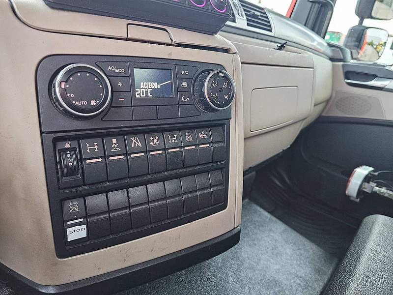 Camión portavehículos MAN 12.220 TGL BOTTIE PLATFORM+TOW: foto 11 Camión portavehículos MAN 12.220 TGL BOTTIE PLATFORM+TOW: foto 11