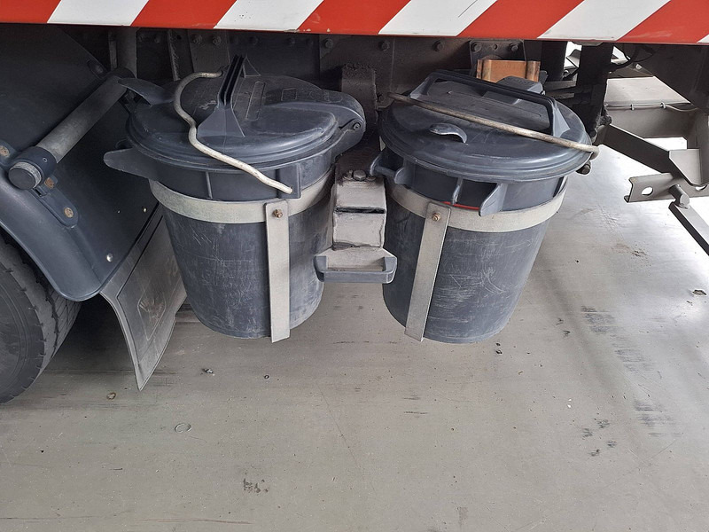 Camión portavehículos MAN 12.220 TGL BOTTIE PLATFORM+TOW: foto 16 Camión portavehículos MAN 12.220 TGL BOTTIE PLATFORM+TOW: foto 16