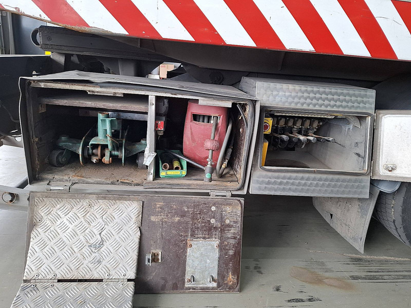 Camión portavehículos MAN 12.220 TGL BOTTIE PLATFORM+TOW: foto 17 Camión portavehículos MAN 12.220 TGL BOTTIE PLATFORM+TOW: foto 17