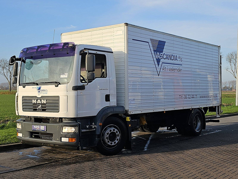 MAN 18.240 TGM AIRCO TAILLIFT - Camión caja cerrada: foto 2 MAN 18.240 TGM AIRCO TAILLIFT - Camión caja cerrada: foto 2