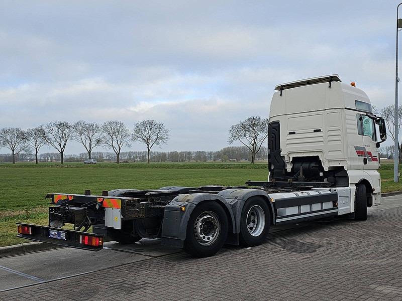 MAN 26.440 TGX XXL 6X2-4 INTARDER - Camión portacontenedore/ Intercambiable: foto 3 MAN 26.440 TGX XXL 6X2-4 INTARDER - Camión portacontenedore/ Intercambiable: foto 3