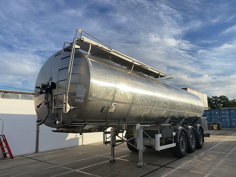 Magyar S38DD3 FOODSTUFF MILK - Semirremolque cisterna: foto 1 Magyar S38DD3 FOODSTUFF MILK - Semirremolque cisterna: foto 1