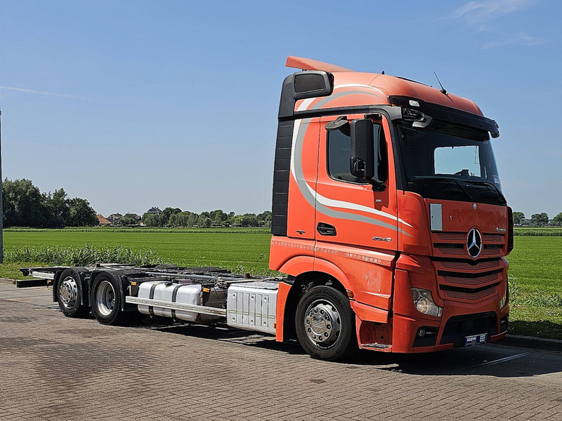 Mercedes-Benz ACTROS 2545 LS - Camión portacontenedore/ Intercambiable: foto 5 Mercedes-Benz ACTROS 2545 LS - Camión portacontenedore/ Intercambiable: foto 5