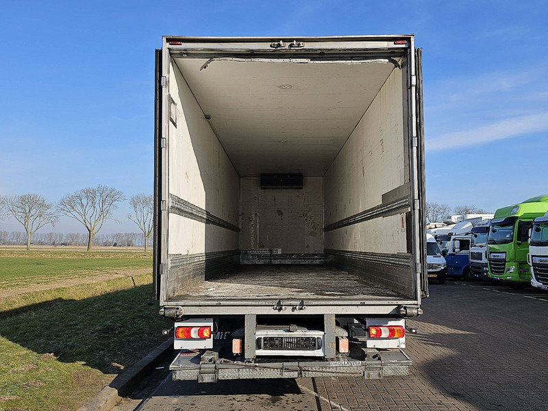 Camión frigorífico Mercedes-Benz ANTOS 1830 L CARRIER LIFT DOORS: foto 9