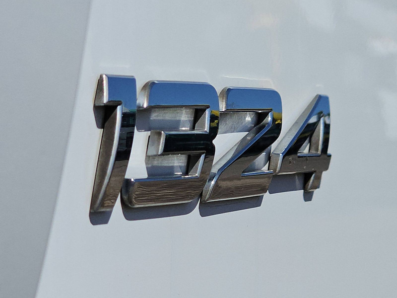 Camión caja cerrada Mercedes-Benz ATEGO 1324 13.5T AIRCO TAILLIFT: foto 18