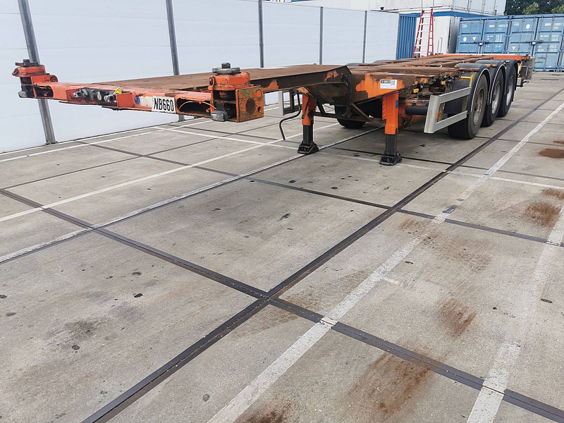 Nooteboom FT 43 03 V lift axle; BPW - Semirremolque portacontenedore/ Intercambiable: foto 1 Nooteboom FT 43 03 V lift axle; BPW - Semirremolque portacontenedore/ Intercambiable: foto 1