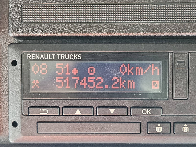 Camión caja cerrada Renault D 250 11.9T A/C NEW ENGINE: foto 9