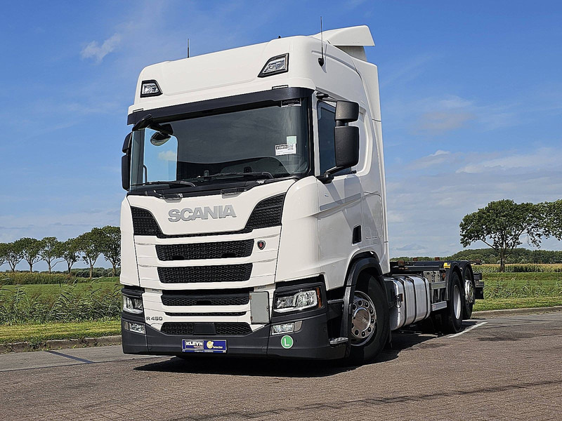 Scania R450 6x2*4 - Camión portacontenedore/ Intercambiable: foto 1 Scania R450 6x2*4 - Camión portacontenedore/ Intercambiable: foto 1
