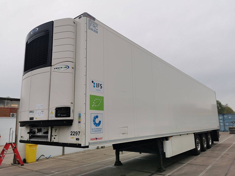 Schmitz Cargobull SCB*S3B Carrier1550 D+E dopp - Semirremolque frigorífico: foto 1 Schmitz Cargobull SCB*S3B Carrier1550 D+E dopp - Semirremolque frigorífico: foto 1