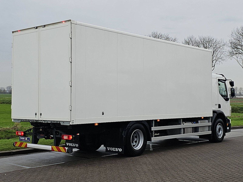 Volvo FE 320.18 6100 KM LIKE NEW!! - Camión caja cerrada: foto 3 Volvo FE 320.18 6100 KM LIKE NEW!! - Camión caja cerrada: foto 3