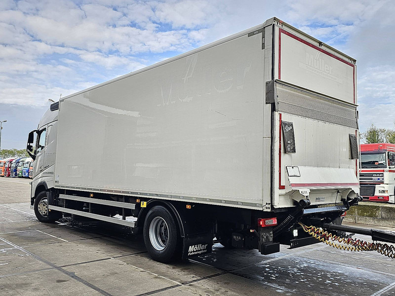 Camión caja cerrada Volvo FH 460: foto 6 Camión caja cerrada Volvo FH 460: foto 6