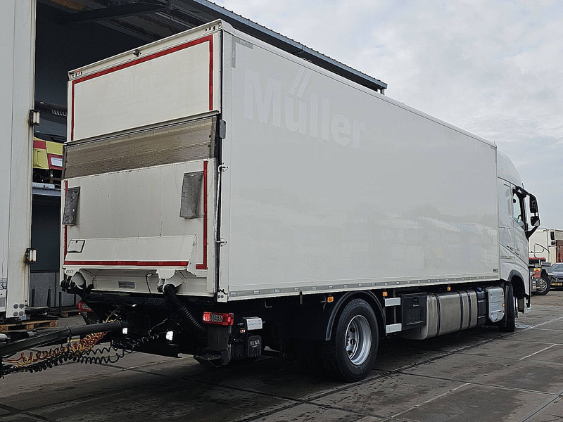 Volvo FH 460 - Camión caja cerrada: foto 3 Volvo FH 460 - Camión caja cerrada: foto 3