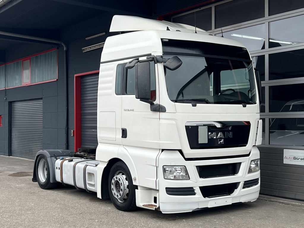 MAN TGX 18.440 EEV Klimaautom. Motorbremse Volumen - Cabeza tractora: foto 1 MAN TGX 18.440 EEV Klimaautom. Motorbremse Volumen - Cabeza tractora: foto 1