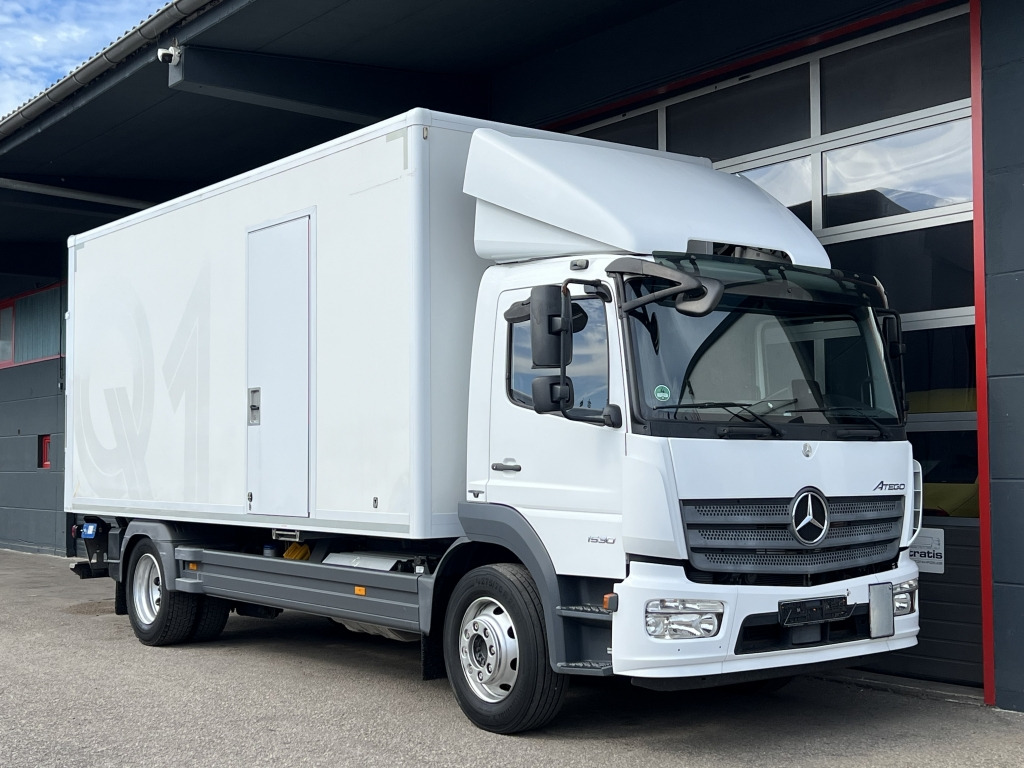Mercedes-Benz Atego 1530 Euro6 Klima 6m Koffer AHK Orig.177tkm - Camión caja cerrada: foto 1 Mercedes-Benz Atego 1530 Euro6 Klima 6m Koffer AHK Orig.177tkm - Camión caja cerrada: foto 1