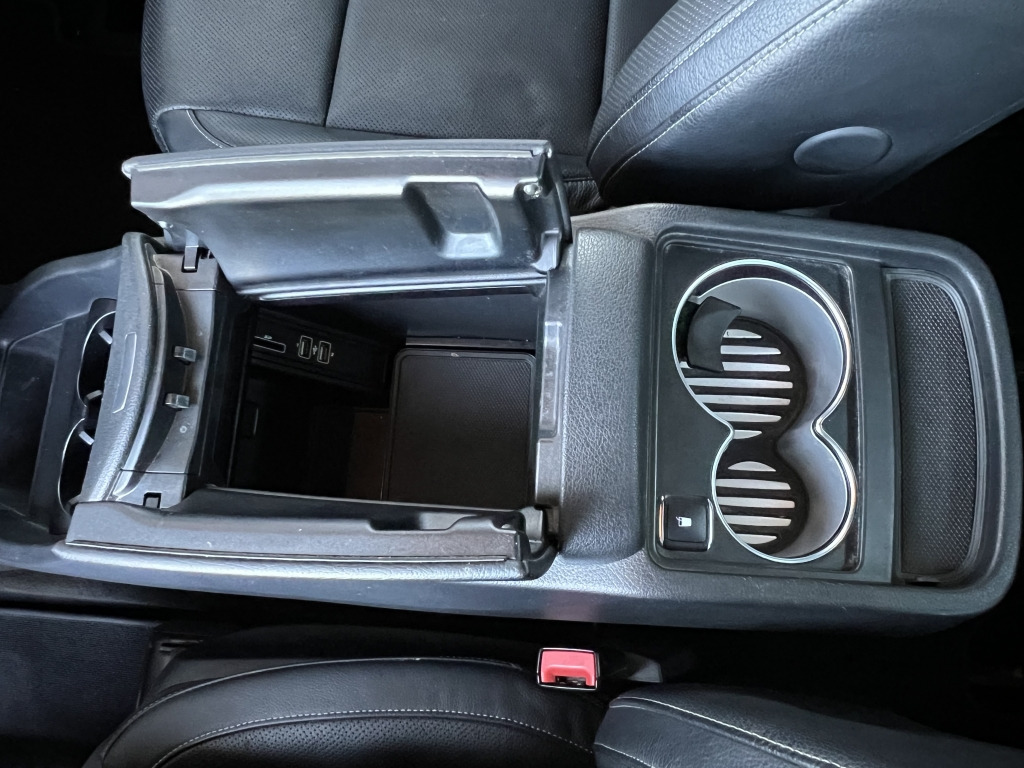 Mercedes-Benz V 250 4Matic LANG AVANTGARDE AMG LINE Burmester - Coche: foto 5 Mercedes-Benz V 250 4Matic LANG AVANTGARDE AMG LINE Burmester - Coche: foto 5
