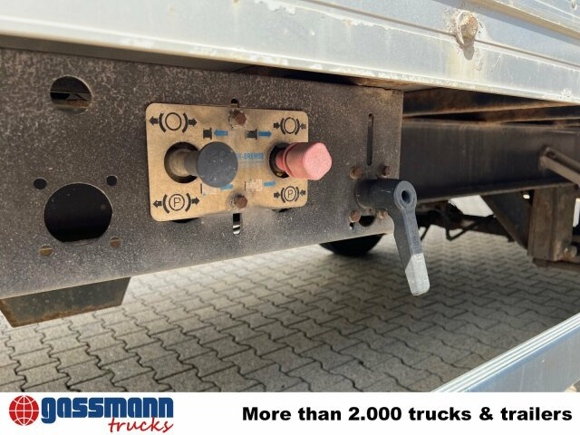 Ackermann Ackermann, Z-LA-F 6.5/5.2 E, durchladbar, 42 cbm - Remolque caja cerrada: foto 3 Ackermann Ackermann, Z-LA-F 6.5/5.2 E, durchladbar, 42 cbm - Remolque caja cerrada: foto 3