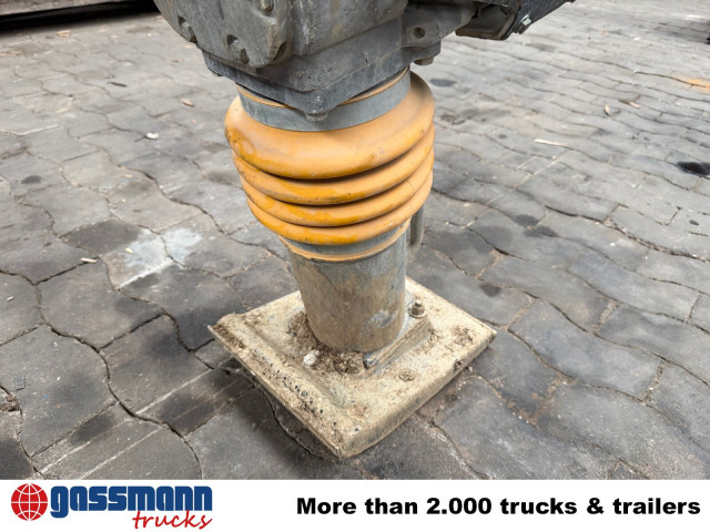 BOMAG BT 65/4 Stampfer - Vibroapisonador: foto 5 BOMAG BT 65/4 Stampfer - Vibroapisonador: foto 5