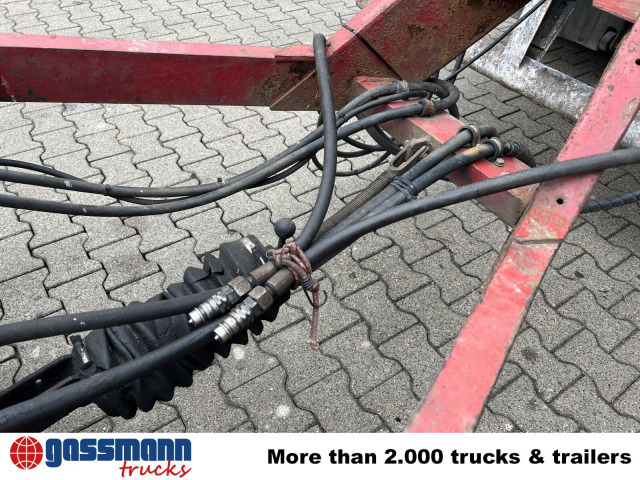 Goldhofer TU 3-24/80, hydr. Rampen, Verbr. auf 3m - Remolque góndola rebajadas: foto 5 Goldhofer TU 3-24/80, hydr. Rampen, Verbr. auf 3m - Remolque góndola rebajadas: foto 5