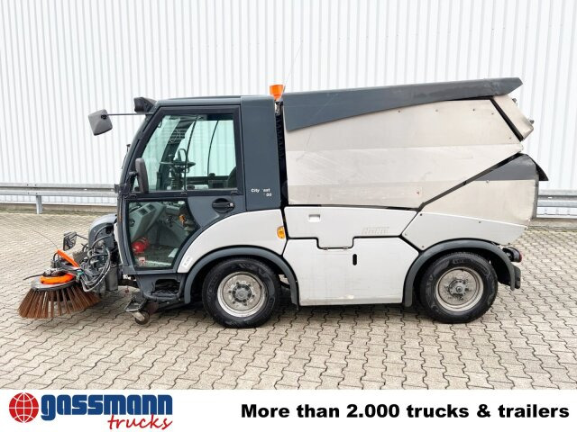 Hako Multicar Citymaster 2000 2B Kehrmaschine 4x2 - Barredora vial: foto 2 Hako Multicar Citymaster 2000 2B Kehrmaschine 4x2 - Barredora vial: foto 2
