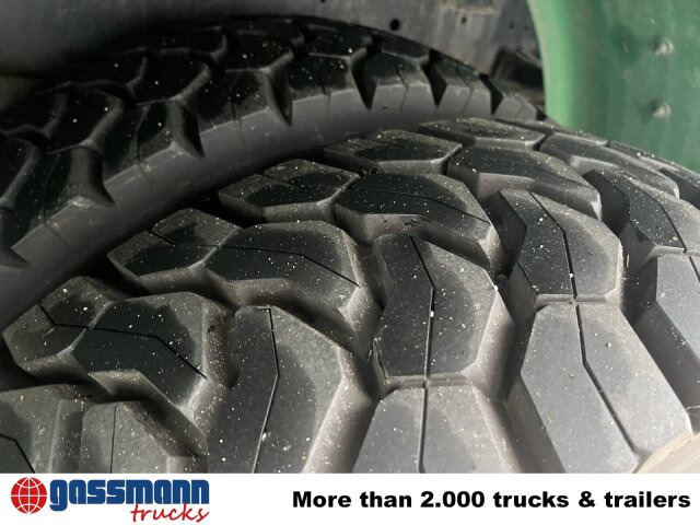 Iveco 190EH30 4x4 - Camión cisterna: foto 2 Iveco 190EH30 4x4 - Camión cisterna: foto 2