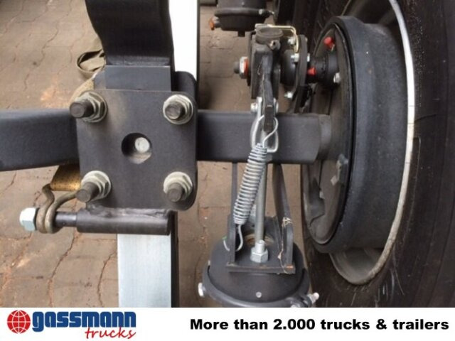 Iveco EuroCargo ML160E32 4x2 mit Teilen für Anhänger - Camión portavehículos: foto 4 Iveco EuroCargo ML160E32 4x2 mit Teilen für Anhänger - Camión portavehículos: foto 4