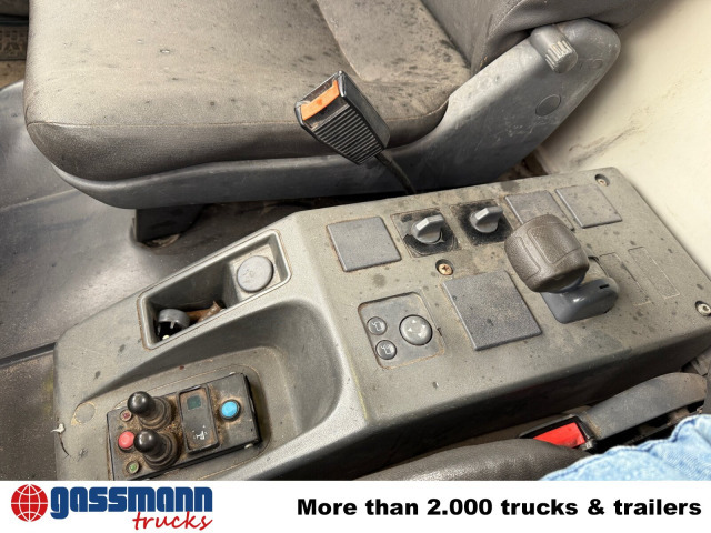 Iveco ML80E18/P 4x2, City-Abroller - Camión multibasculante: foto 4 Iveco ML80E18/P 4x2, City-Abroller - Camión multibasculante: foto 4