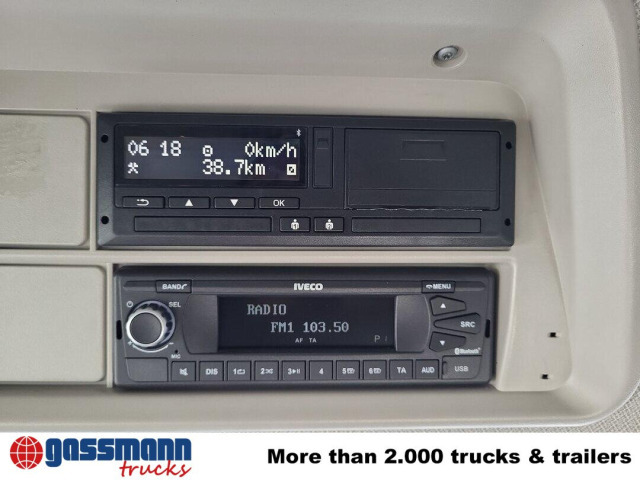 Iveco T-Way 360 6x6, Kran 12-21m/t - Camión volquete, Camión grúa: foto 3 Iveco T-Way 360 6x6, Kran 12-21m/t - Camión volquete, Camión grúa: foto 3